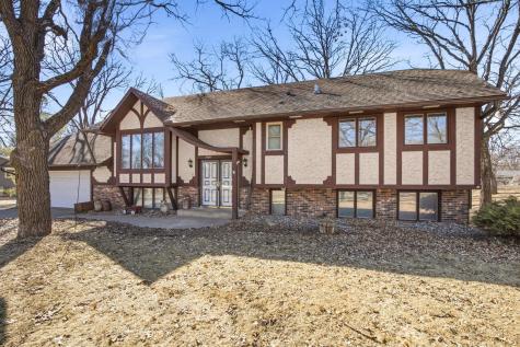 1726 Woodland Road Saint Cloud MN 56304