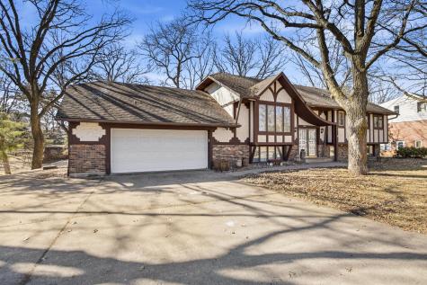 1726 Woodland Road Saint Cloud MN 56304