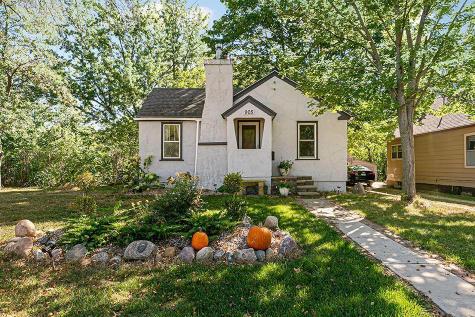 905 S Front Street Saint Peter MN 56082