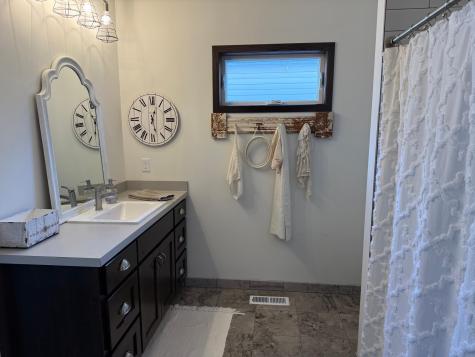 801 Golden Way NW Isanti MN 55040