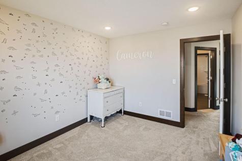 2120 Violet Lane Faribault MN 55021