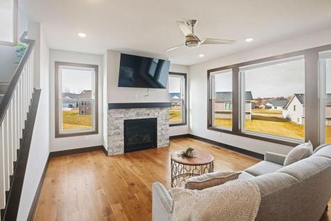 2120 Violet Lane Faribault MN 55021