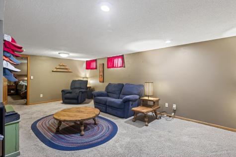 8380 Isle Avenue S Cottage Grove MN 55016