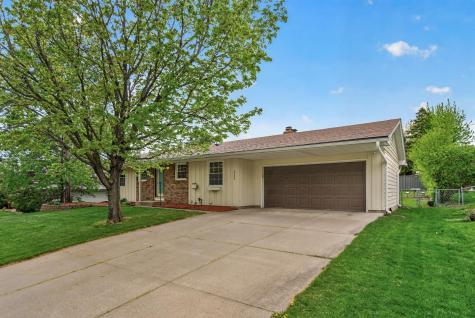 8380 Isle Avenue S Cottage Grove MN 55016