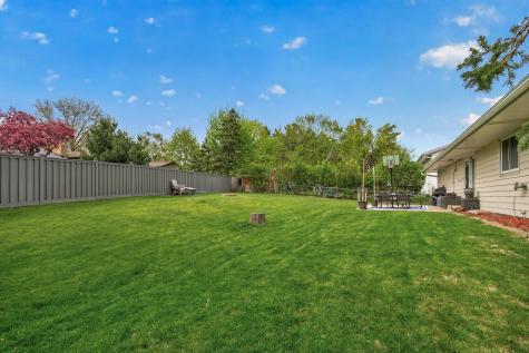 8380 Isle Avenue S Cottage Grove MN 55016