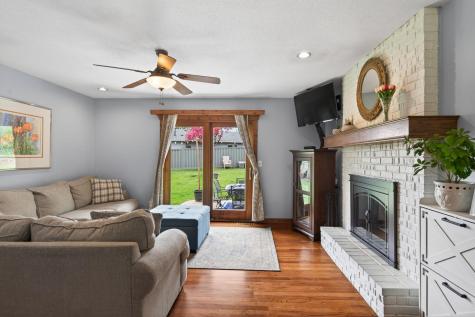 8380 Isle Avenue S Cottage Grove MN 55016