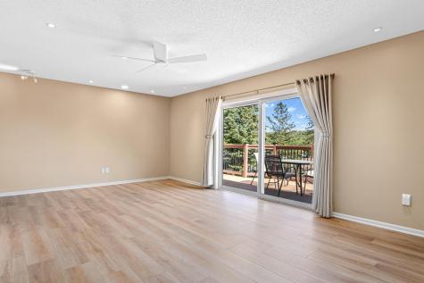 712 Stewart Avenue Saint Paul MN 55102