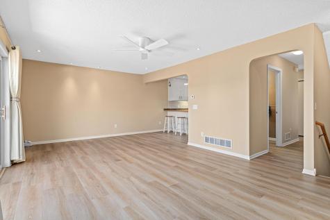 712 Stewart Avenue Saint Paul MN 55102