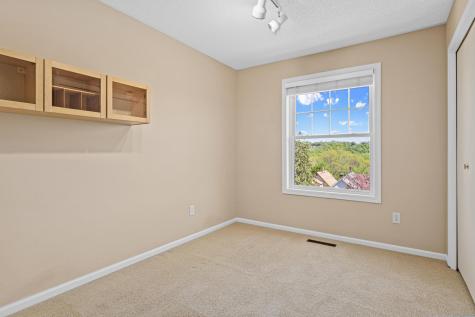 712 Stewart Avenue Saint Paul MN 55102
