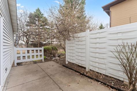 2136 49th Way E Inver Grove Heights MN 55077