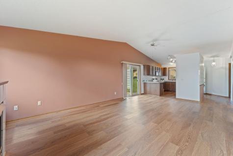 2136 49th Way E Inver Grove Heights MN 55077
