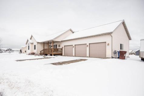 1004 Tamarac Avenue Frazee MN 56544
