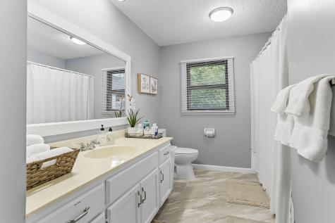 2304 Sheridan Avenue N Minneapolis MN 55411