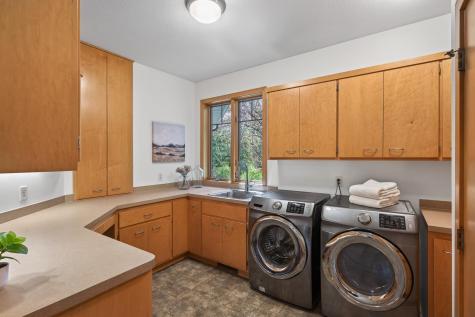 1 Windy Hill Court Sunfish Lake MN 55077
