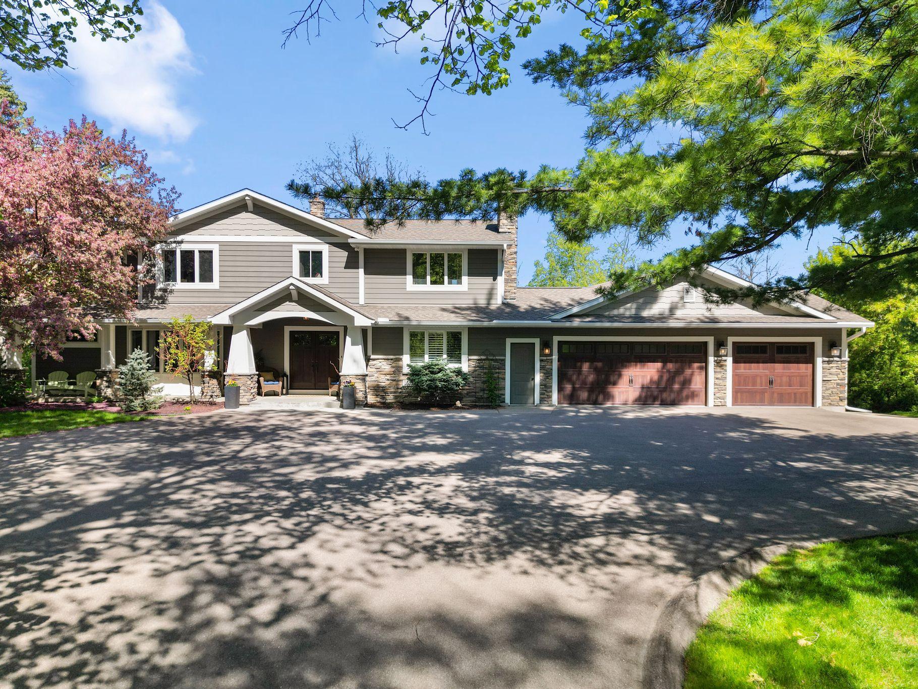 1555 Smith Avenue S West Saint Paul MN 55118