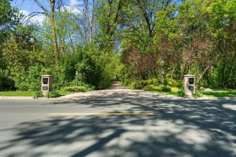 1555 Smith Avenue S West Saint Paul MN 55118