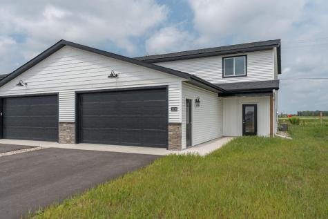 3205 Scotch Lane Mankato MN 56001