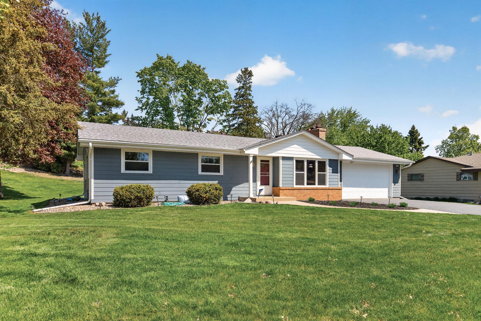 10340 York Lane Bloomington MN 55431