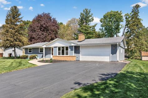 10340 York Lane Bloomington MN 55431