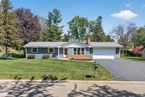 10340 York Lane Bloomington MN 55431