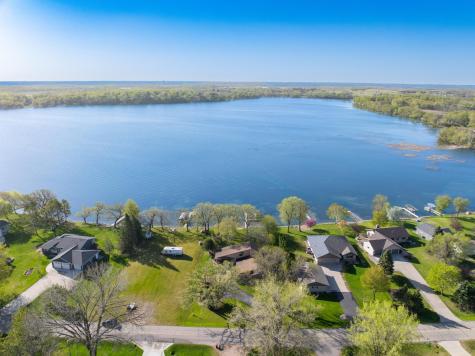 1481 W Latoka Drive SW Alexandria MN 56308