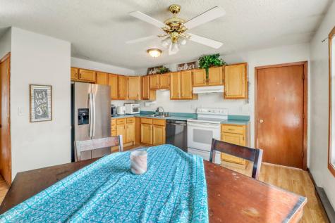 3102 8th Avenue N Fargo ND 58102
