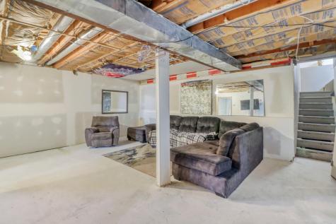 3102 8th Avenue N Fargo ND 58102
