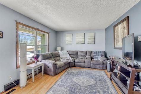 3102 8th Avenue N Fargo ND 58102