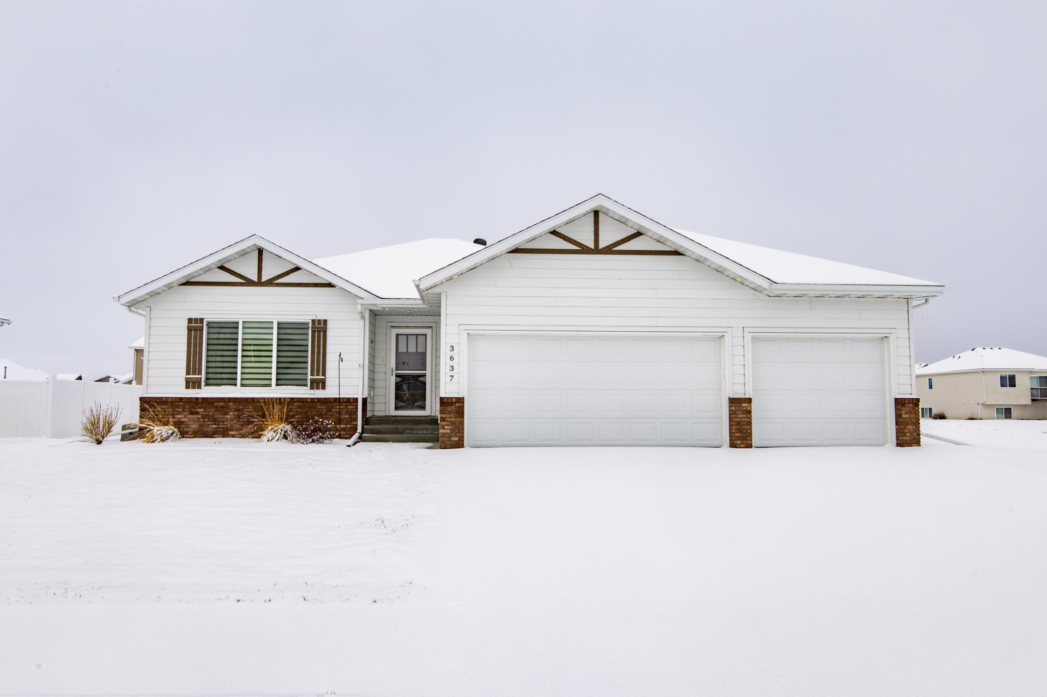 3637 18th Street S Moorhead MN 56560