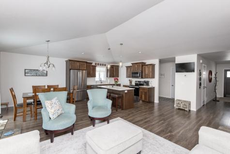 3637 18th Street S Moorhead MN 56560