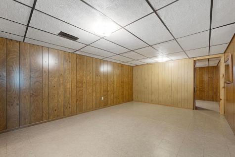 921 N Payne Street New Ulm MN 56073