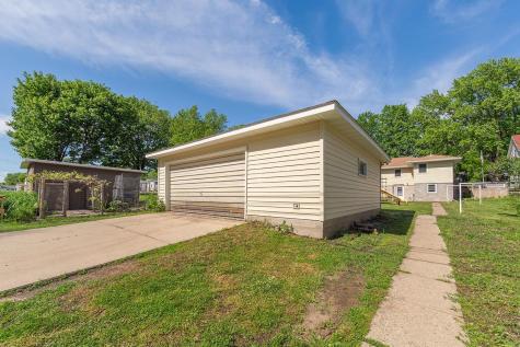 921 N Payne Street New Ulm MN 56073