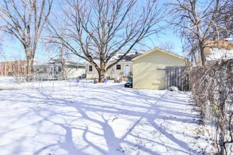 1207 19th Street S Moorhead MN 56560