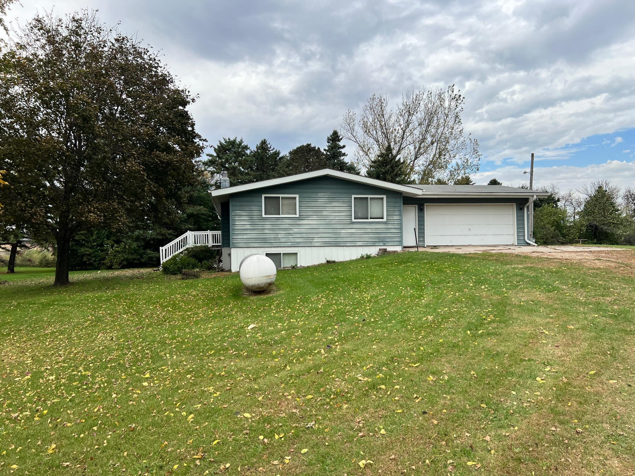 2256 90th Street SW Appleton MN 56208