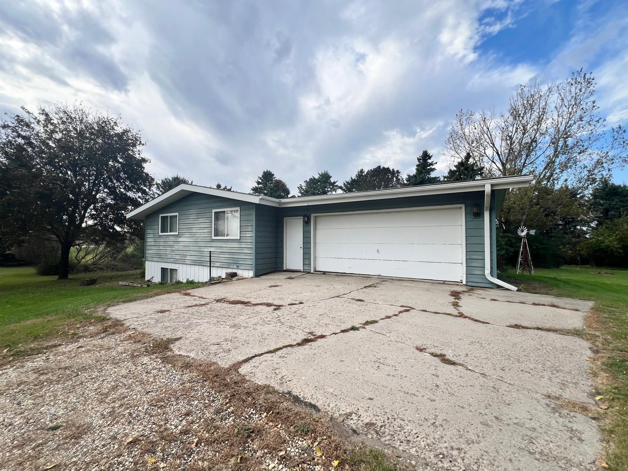 2256 90th Street SW Appleton MN 56208