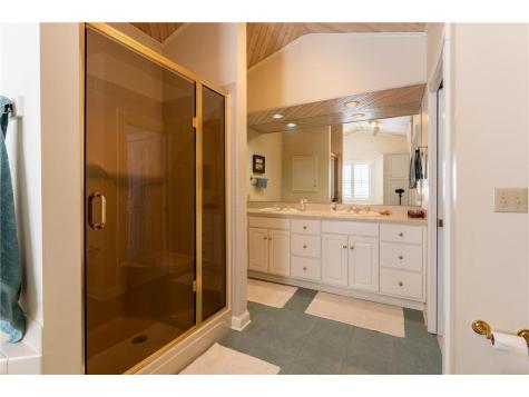 28589 Lake Avenue Way Frontenac MN 55026