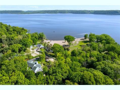 28589 Lake Avenue Way Frontenac MN 55026