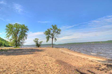 28589 Lake Avenue Way Frontenac MN 55026