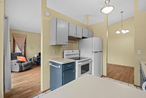 5189 Beachside Drive Hopkins MN 55343