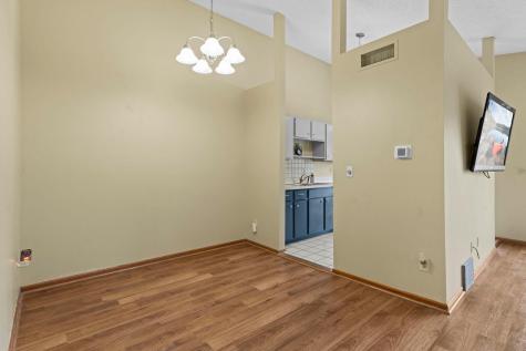 5189 Beachside Drive Hopkins MN 55343