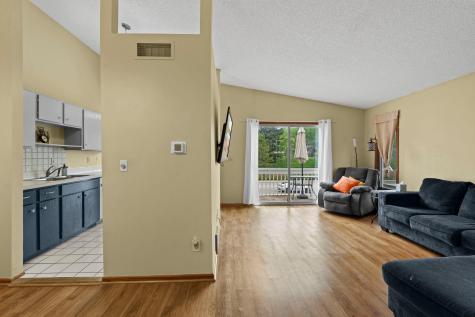 5189 Beachside Drive Hopkins MN 55343
