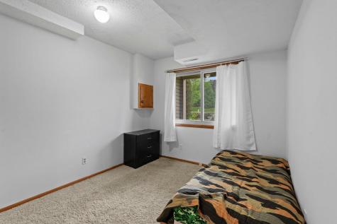 5189 Beachside Drive Hopkins MN 55343