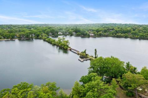 5189 Beachside Drive Hopkins MN 55343
