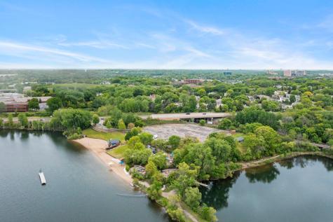 5189 Beachside Drive Hopkins MN 55343