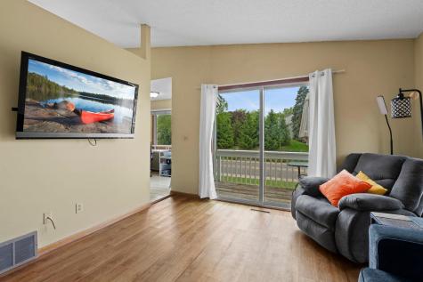 5189 Beachside Drive Hopkins MN 55343