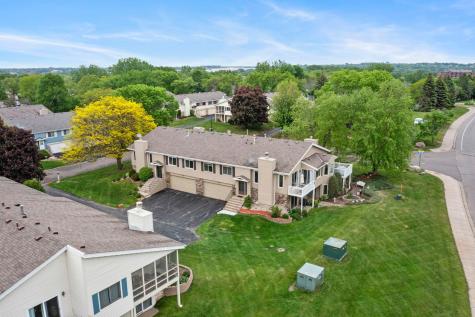 5189 Beachside Drive Hopkins MN 55343