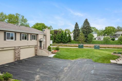 5189 Beachside Drive Hopkins MN 55343