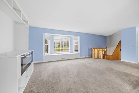 618 Hunter Circle Winsted MN 55395