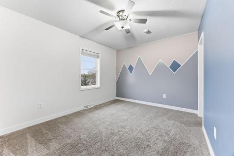 618 Hunter Circle Winsted MN 55395