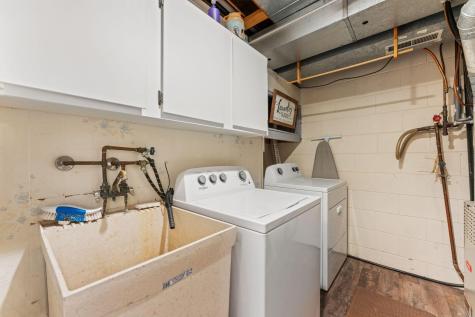 907 Heritage Court W Vadnais Heights MN 55127